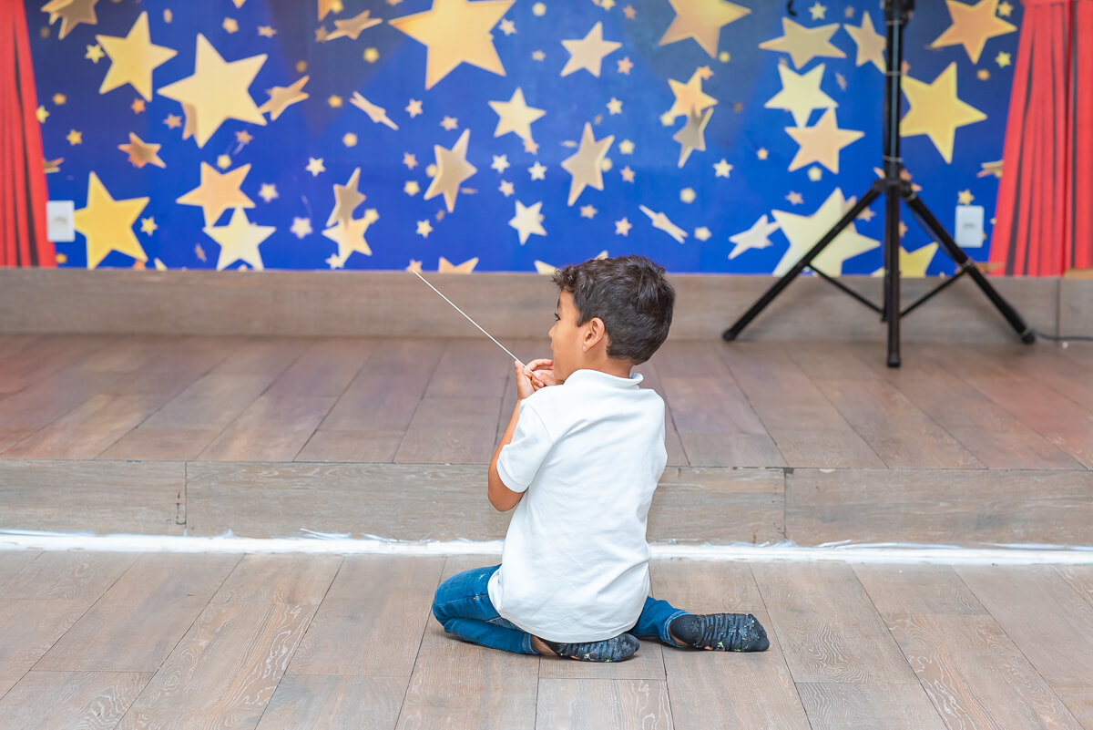 Enzo comemora os seus 5 anos com o tema Ben 10 no La Ville Kids e se diverte bastante, acompanhado pela fotógrafa Fabiana Bomfim.