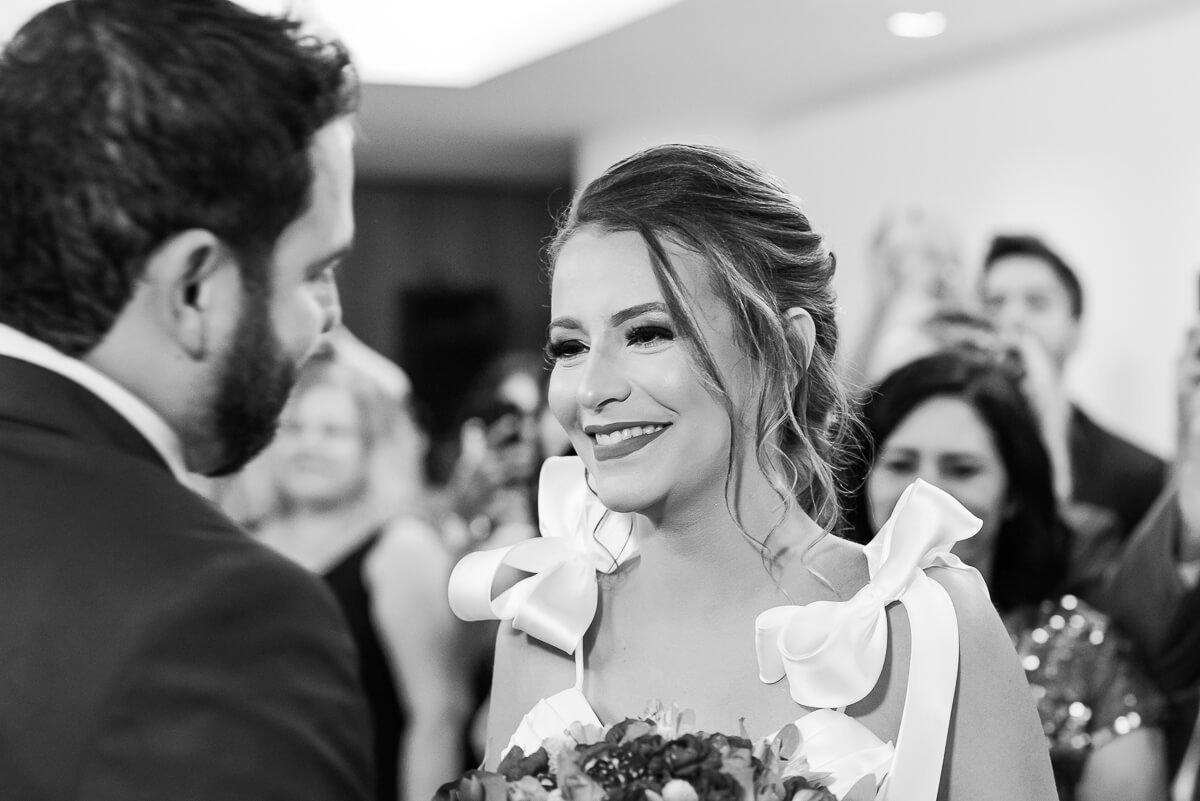 Casamento Nat e Bruno na Arena Copacabana Palace, realizado pela fotógrafa Fabiana Bomfim.