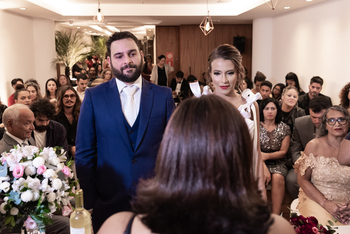 Casamento Nat e Bruno na Arena Copacabana Palace, realizado pela fotógrafa Fabiana Bomfim.