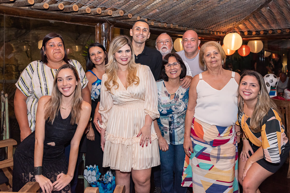 Rafael Marques e Karla Duarte comemoraram os 7 anos do Davi, com o tema Champions League, realizado na Festa e Aventuras, Barra da Tijuca, pela fotógrafa Fabiana Bomfim.