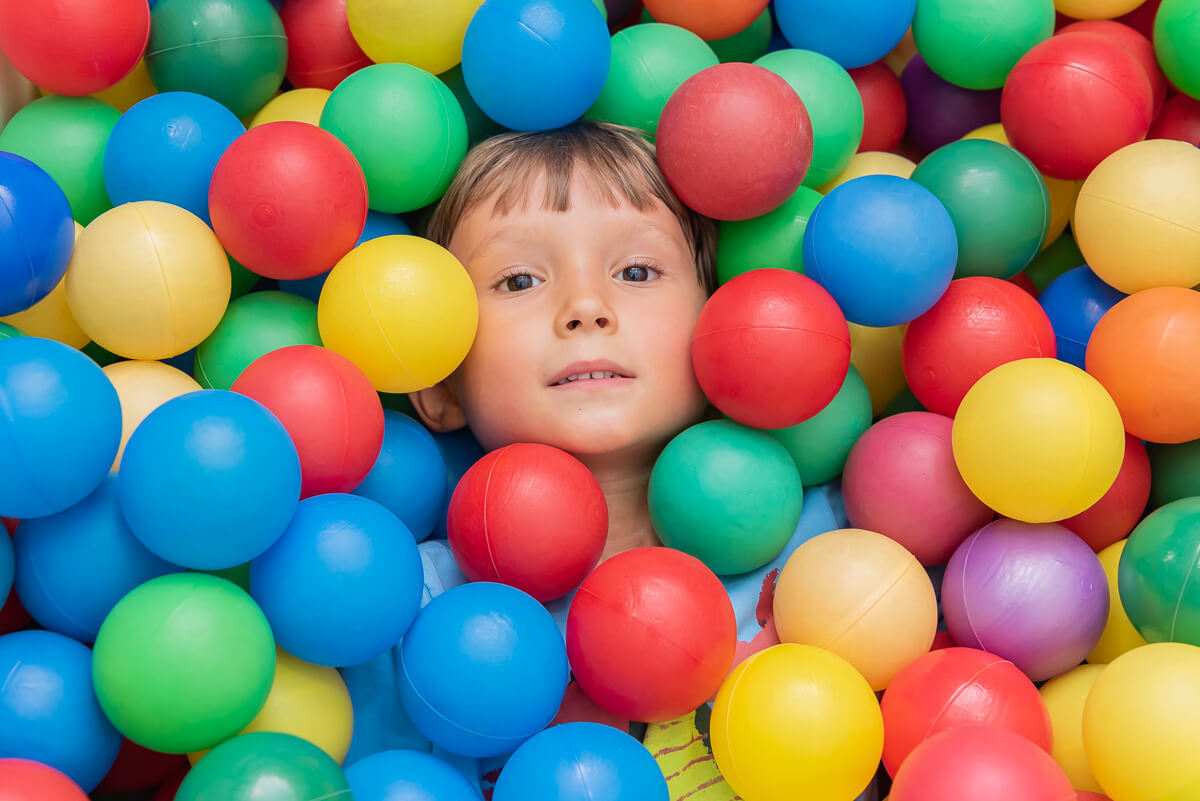 Aniversário de 6 anos do Francisco com o tema dinossauros, realizado em BH, pela fotógrafa Fabiana Bomfim.