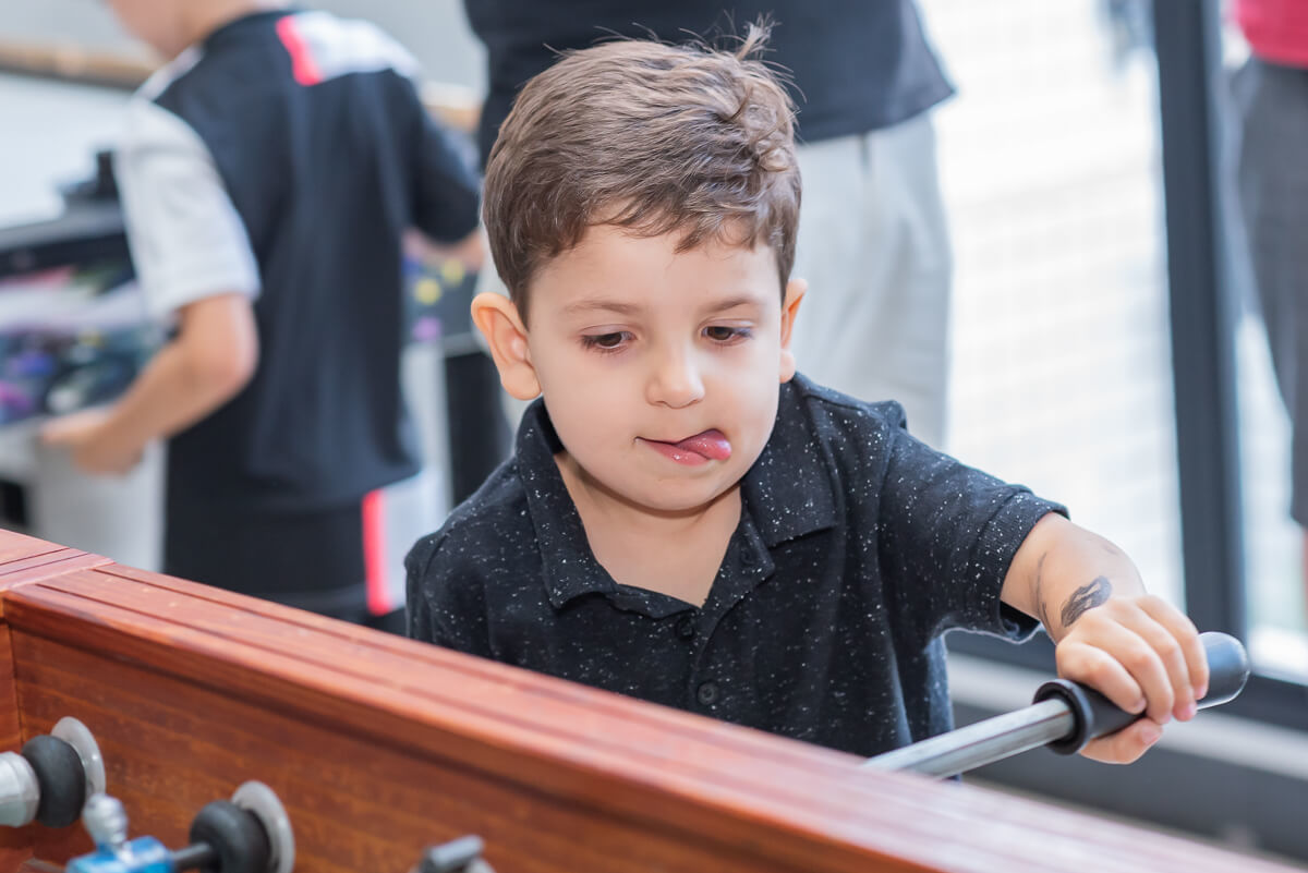 Aniversário de 6 anos do Francisco com o tema dinossauros, realizado em BH, pela fotógrafa Fabiana Bomfim.