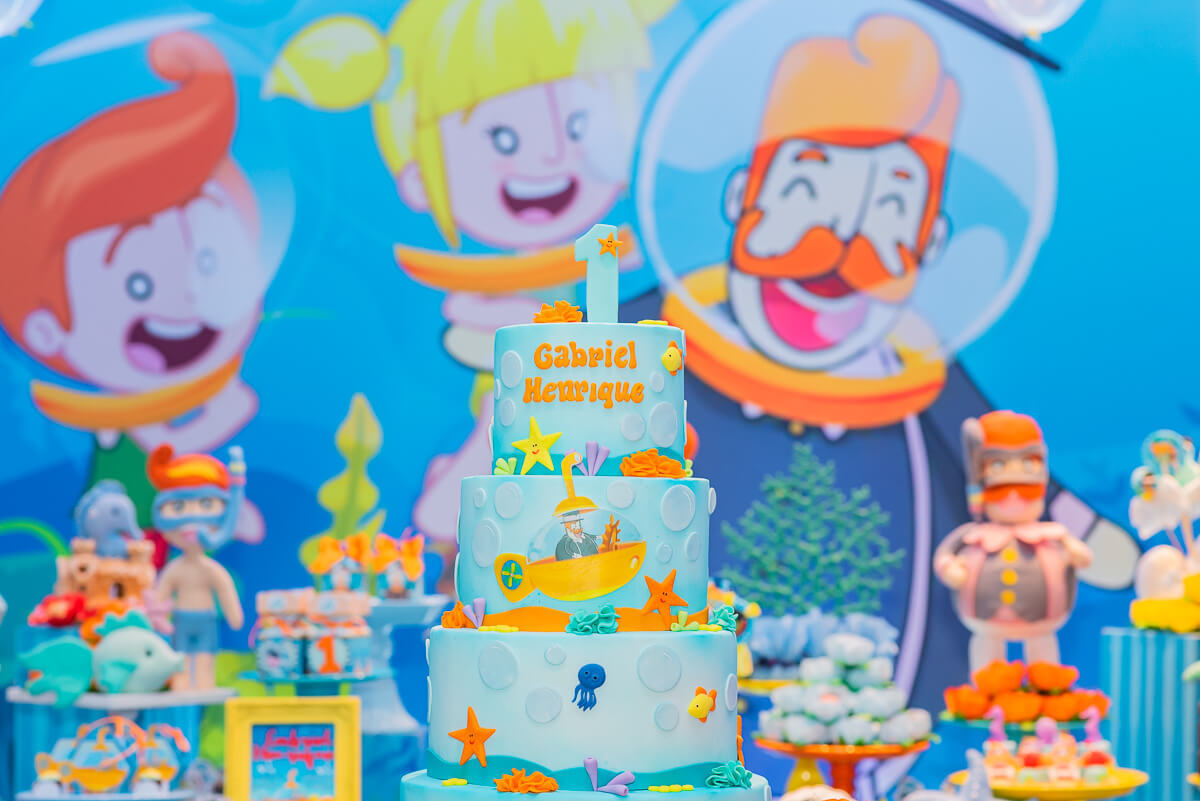 Decoração linda da Per Bambini com o tema Bita no Fundo do Mar para o aniversário de 1 aninho do Gabriel, pela fotógrafa Fabiana Bomfim.