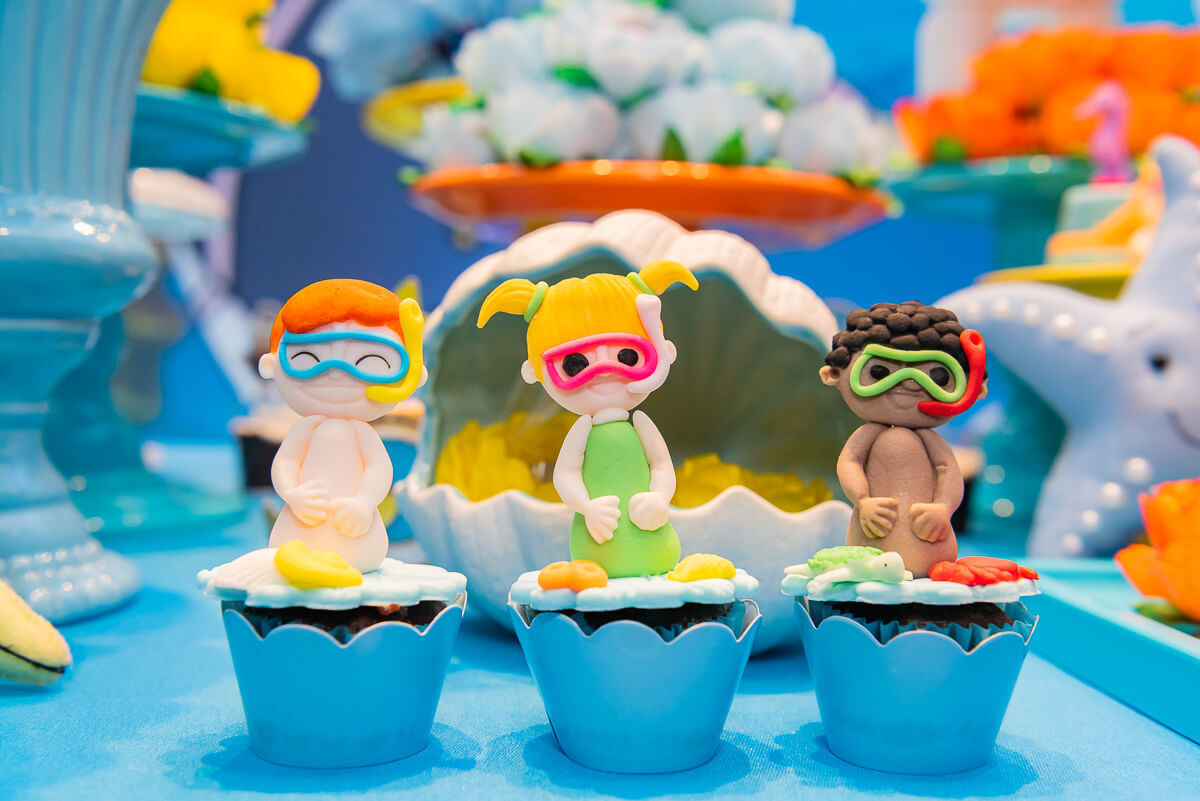 Decoração linda da Per Bambini com o tema Bita no Fundo do Mar para o aniversário de 1 aninho do Gabriel, pela fotógrafa Fabiana Bomfim.