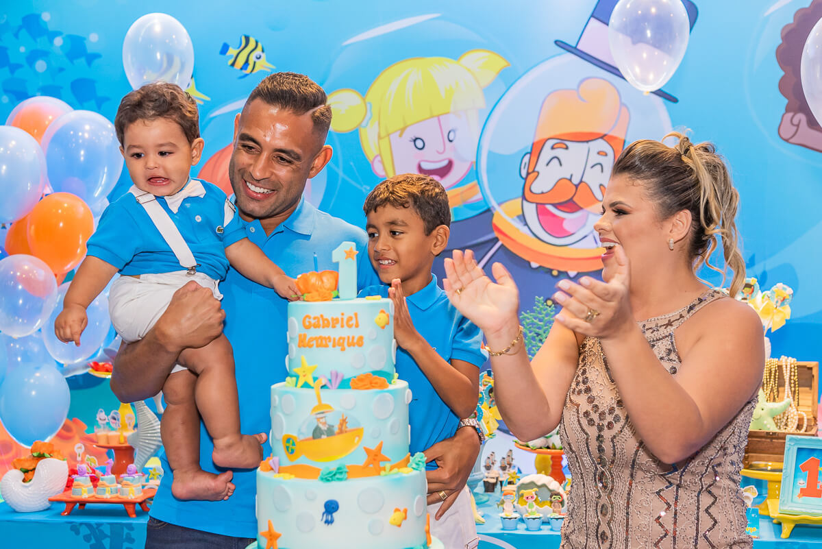 Hora de soprar as velinhas! Viva o Gabriel!