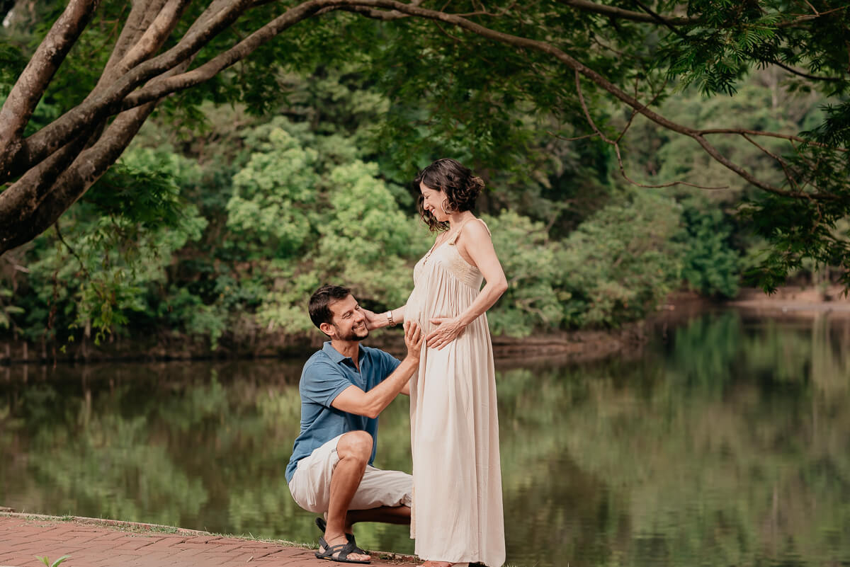 Ensaio de gestante no Condomínio Retiro do Chalé-Brumadinho/MG, pela fotógrafa Fabiana Bomfim