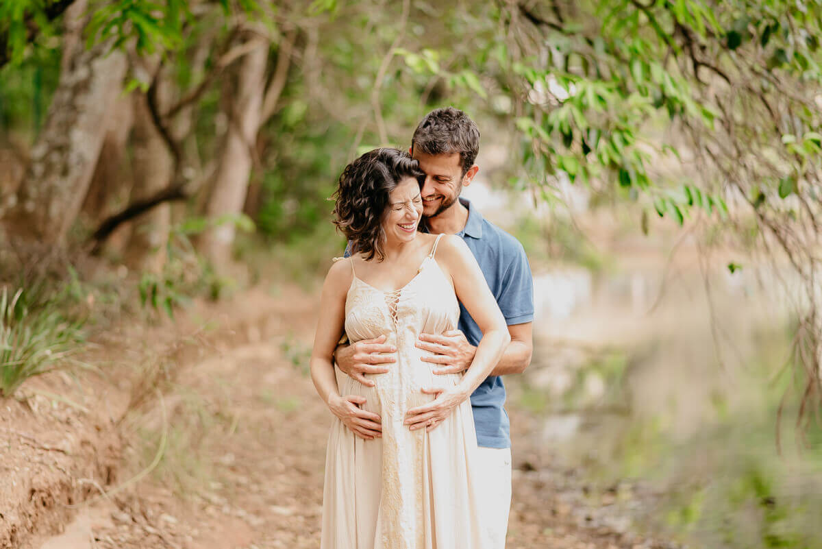 Ensaio de gestante no Condomínio Retiro do Chalé-Brumadinho/MG, pela fotógrafa Fabiana Bomfim