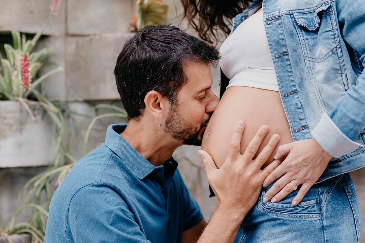 Ensaio de gestante no Condomínio Retiro do Chalé-Brumadinho/MG, pela fotógrafa Fabiana Bomfim