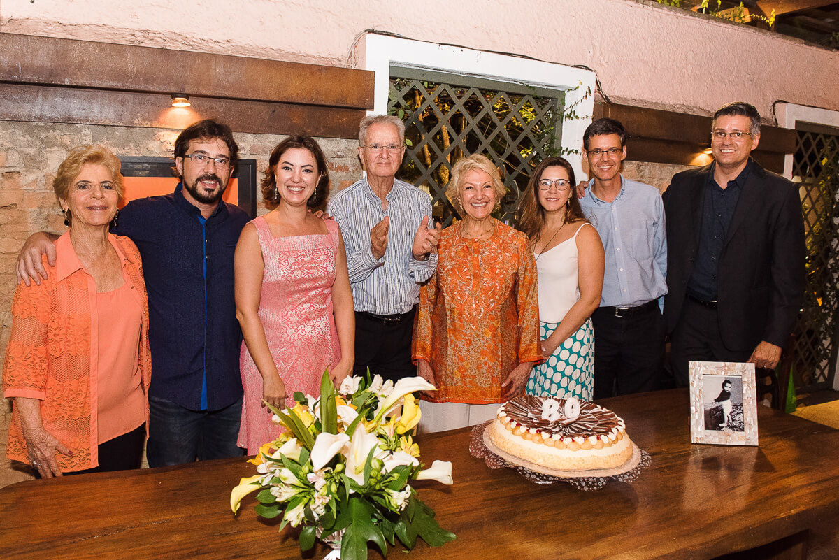 Jantar surpresa de 80 anos registrado em 19.12.2019 pelo fotógrafo Amauri de Souza.