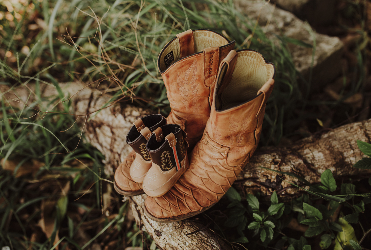 
Ensaio em Rio Claro-SP, familia apaixonada, casal, Jonathan Januario, chocolate caramelo, fotografia, Araras, leme, limeira,campinas, São Paulo, folk, lifeStyle, foto na fazenda, familia,gestante,gestação,baby,bebê,grávida, newborn, Porto Alegre, POA
