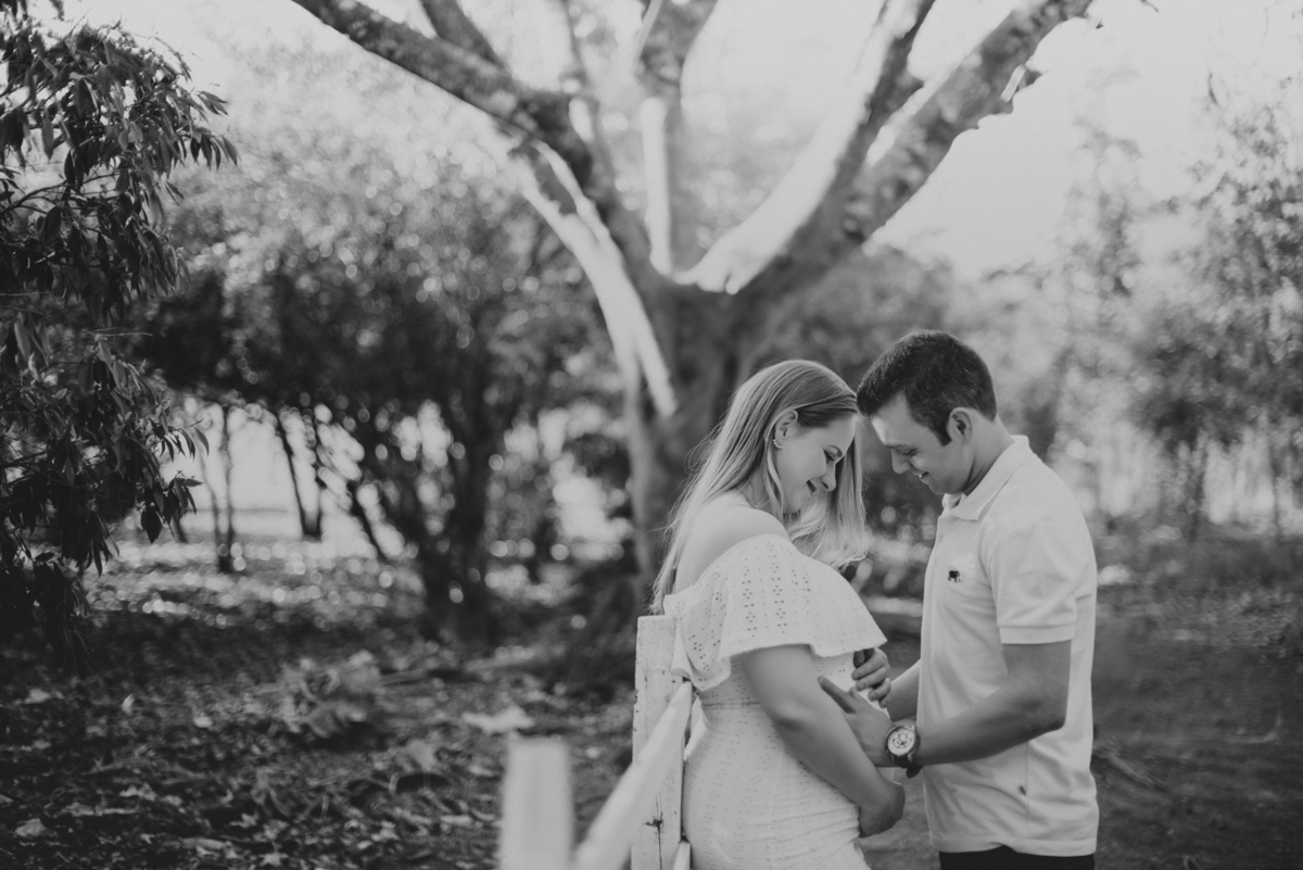 Ensaio em Rio Claro-SP, familia apaixonada, casal, Jonathan Januario, chocolate caramelo, fotografia, Araras, leme, limeira,campinas, São Paulo, folk, lifeStyle, foto na fazenda, familia,gestante,gestação,baby,bebê,grávida, newborn, Porto Alegre, POA