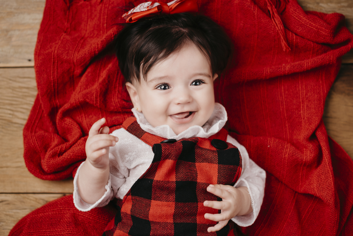 Ensaio em Rio Claro-SP, familia apaixonada, casal, acompanhamento, chocolate caramelo, fotografia, Araras, leme, limeira,campinas, São Paulo, folk,fotos com bolo, familia,gestante,gestação,baby,bebê, smash the cake, Porto Alegre, POA