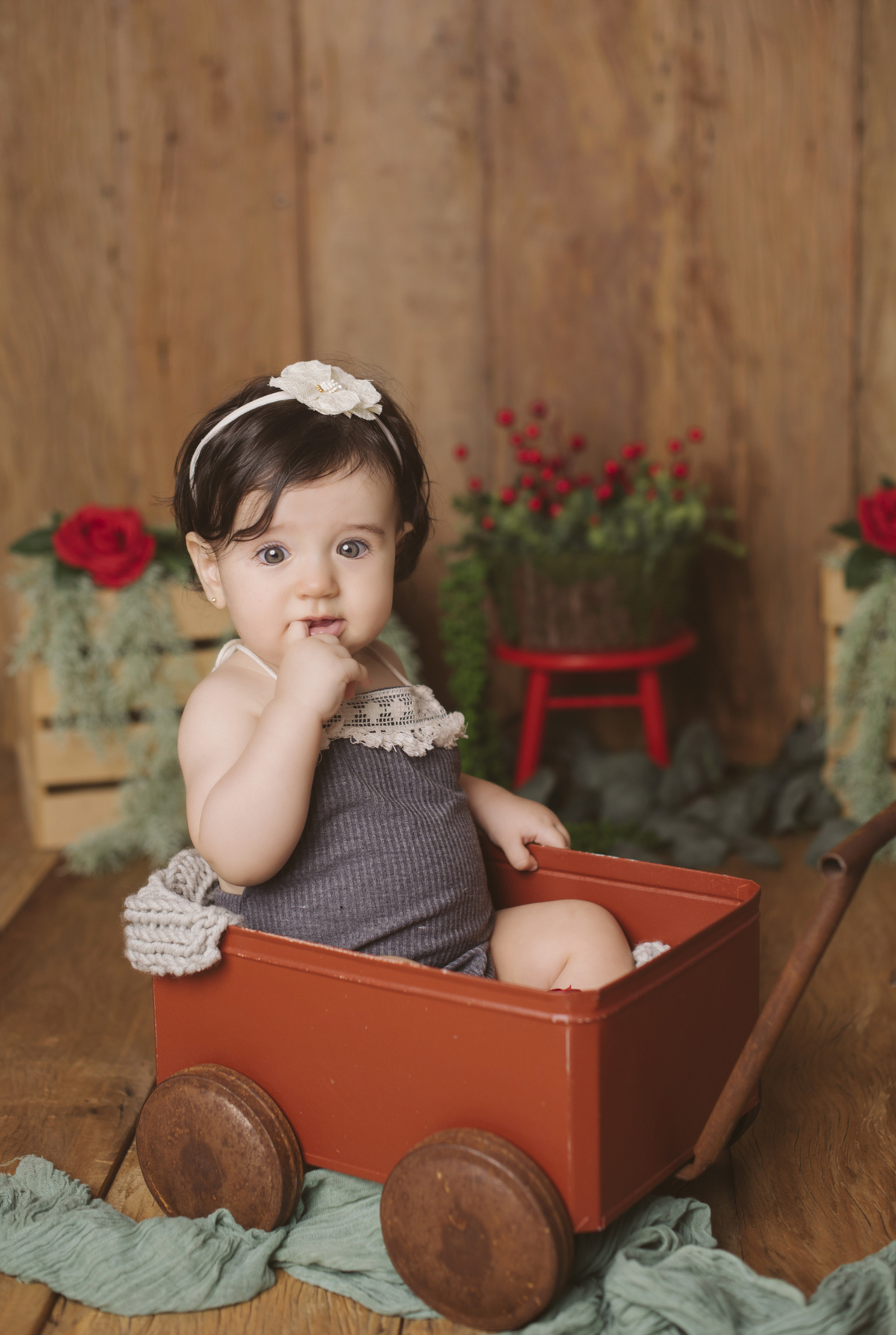 Ensaio em Rio Claro-SP, familia apaixonada, casal, acompanhamento, chocolate caramelo, fotografia, Araras, leme, limeira,campinas, São Paulo, folk,fotos com bolo, familia,gestante,gestação,baby,bebê, smash the cake, Porto Alegre, POA