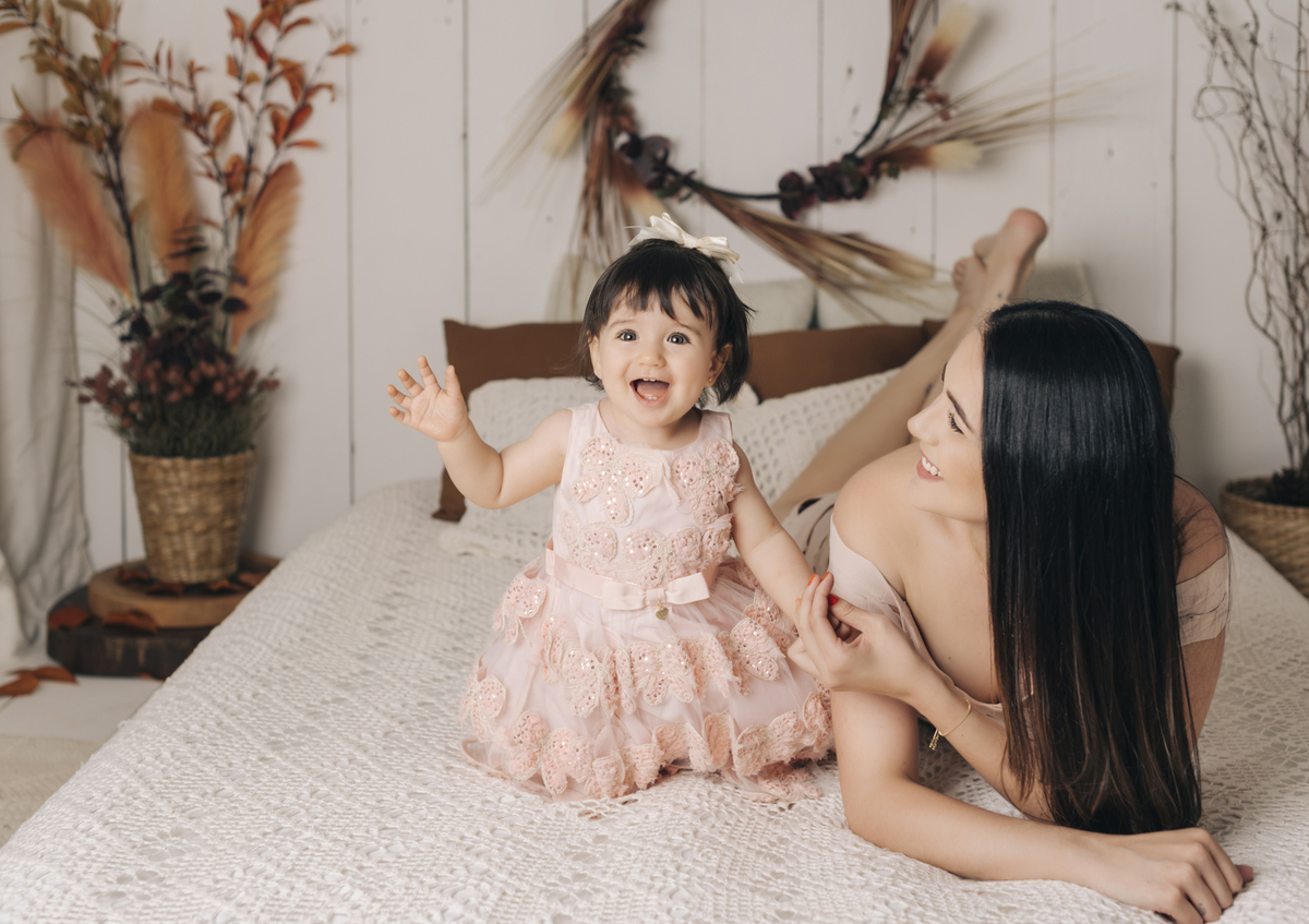 Ensaio em Rio Claro-SP, familia apaixonada, casal, acompanhamento, chocolate caramelo, fotografia, Araras, leme, limeira,campinas, São Paulo, folk,fotos com bolo, familia,gestante,gestação,baby,bebê, smash the cake, Porto Alegre, POA