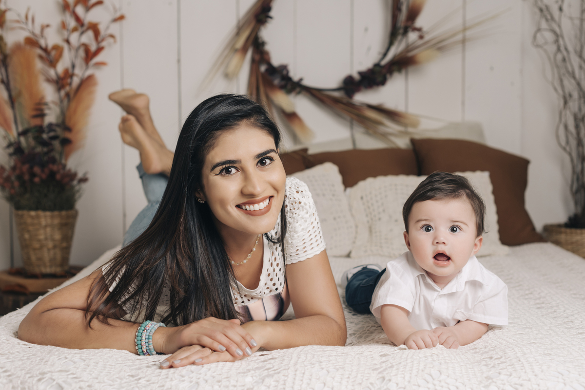 Ensaio em Rio Claro-SP, familia apaixonada, casal, acompanhamento, chocolate caramelo, fotografia, Araras, leme, limeira,campinas, São Paulo, folk,fotos com bolo, familia,gestante,gestação,baby,bebê, smash the cake, Porto Alegre, POA
