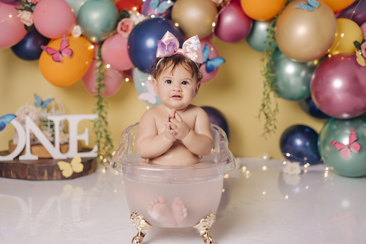 Smash
Ensaio em Rio Claro-SP, familia apaixonada, casal, Jonathan Januario, chocolate caramelo, fotografia, Araras, leme, limeira,campinas, São Paulo, folk,fotos com bolo, familia,gestante,gestação,baby,bebê, smash the cake, Porto Alegre, POA
