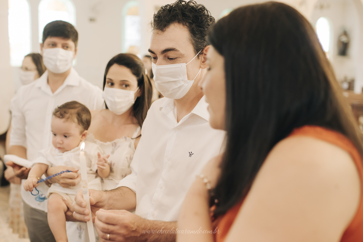 Batizado, chocolate caramelo fotografias, fotos de criança, fotos de bebe, newborn, fotografo Araras, fotografo de criança limeira, batizado em Limeira, Batizado em Piracicaba, melhor fotografo de Araras, melhor fotografo de sao paulo, padre