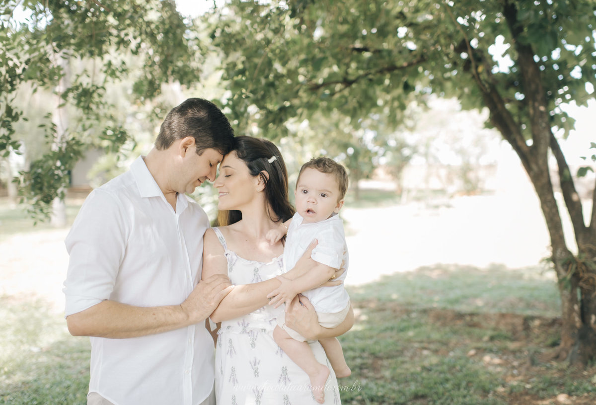 Batizado, chocolate caramelo fotografias, fotos de criança, fotos de bebe, newborn, fotografo Araras, fotografo de criança limeira, batizado em Limeira, Batizado em Piracicaba, melhor fotografo de Araras, melhor fotografo de sao paulo, padre