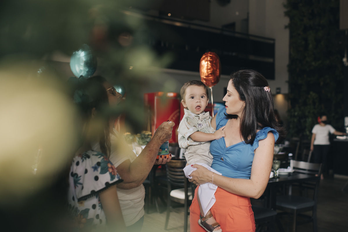 aniversario 1 aninho, aniversario infantil, aniversario infantil araras, aniversario infantil limeira, Angela cerri, meu primeiro aninho, aniversario infantil campinas, aniversario de menino, tema safari, aniversario tema safari, chocolate caramelo fotogr