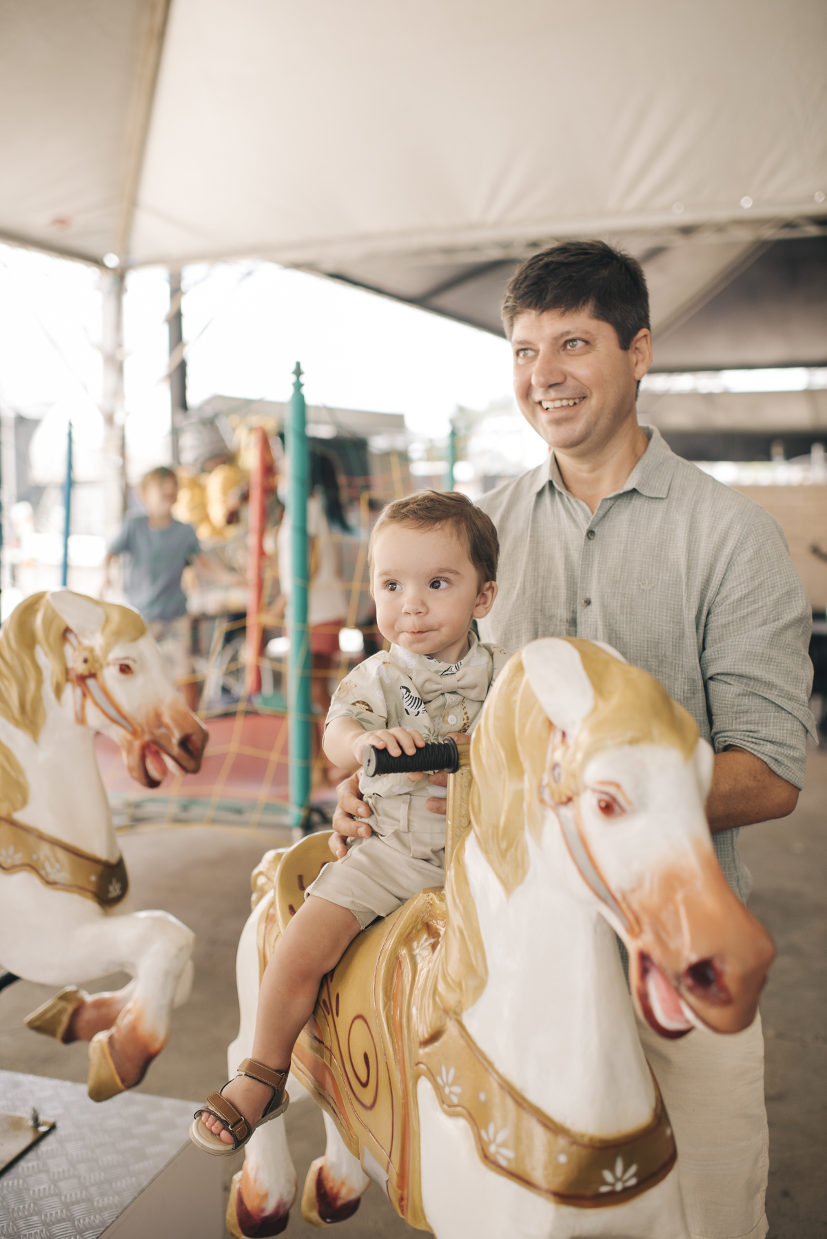 aniversario 1 aninho, aniversario infantil, aniversario infantil araras, aniversario infantil limeira, Angela cerri, meu primeiro aninho, aniversario infantil campinas, aniversario de menino, tema safari, aniversario tema safari, chocolate caramelo fotogr