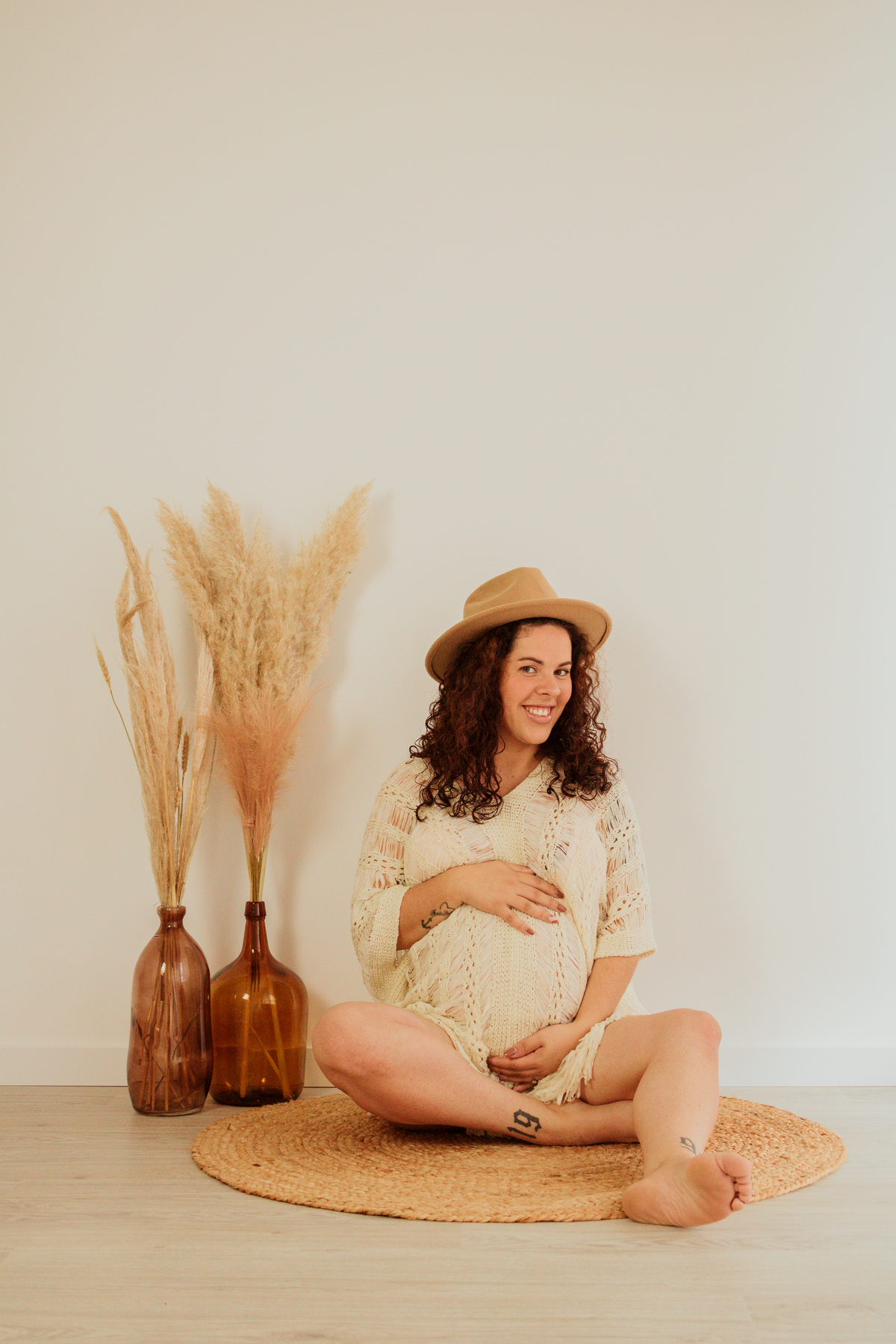 Sessão fotográfica grávida em estúdio 