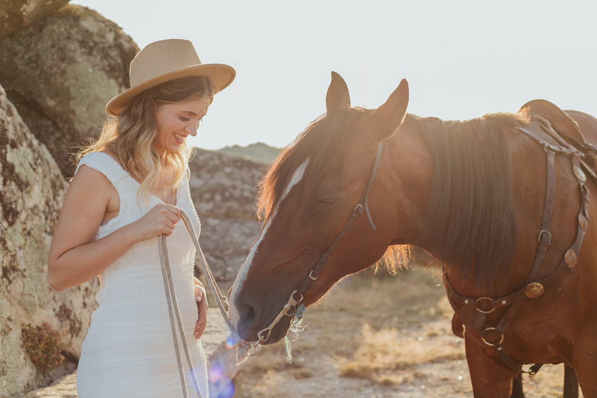Sessão fotográfica Grávida com cavalos