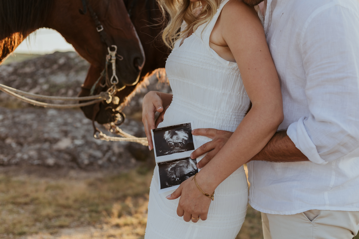 Sessão fotográfica Grávida com cavalos