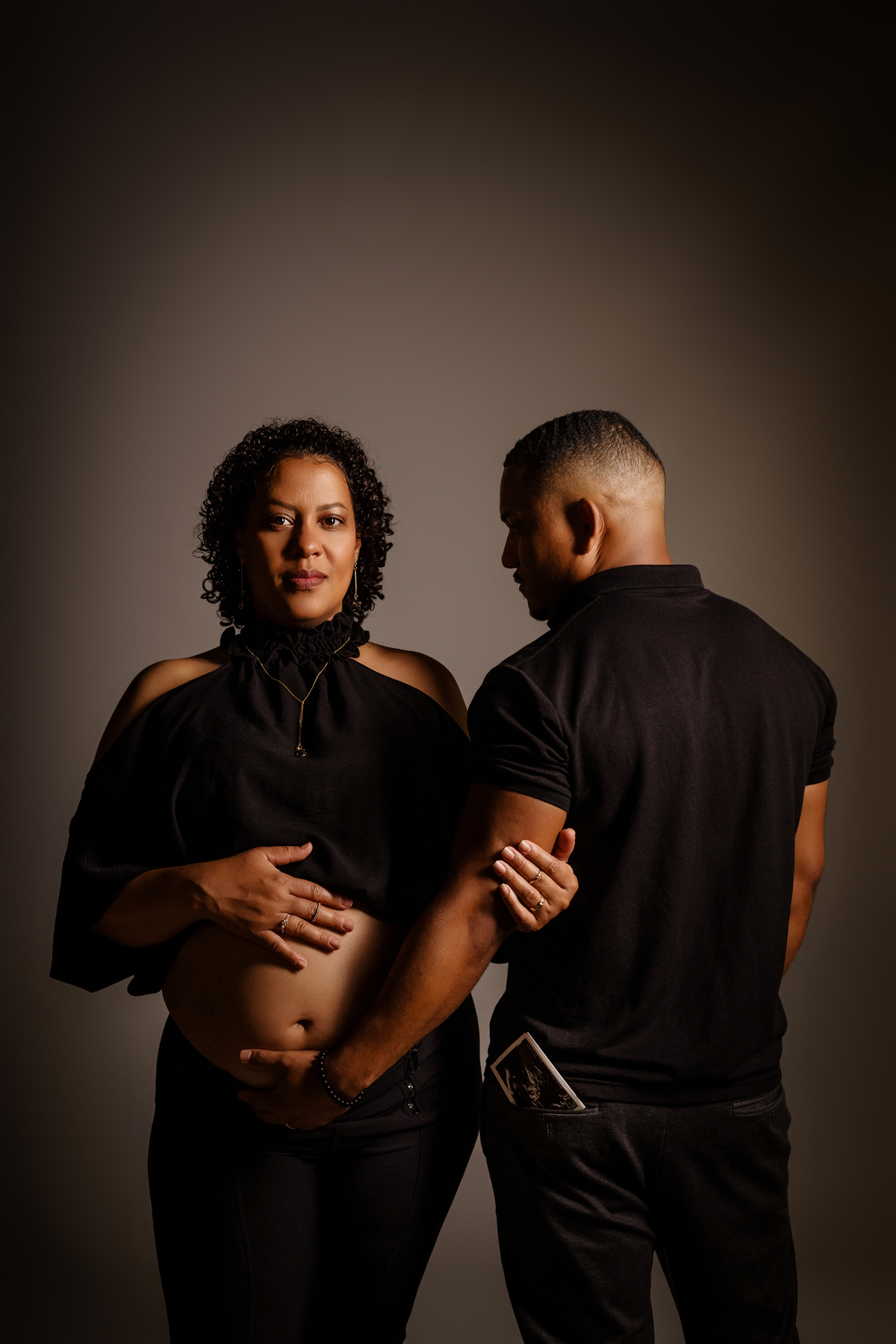 Sessão de grávida em estúdio