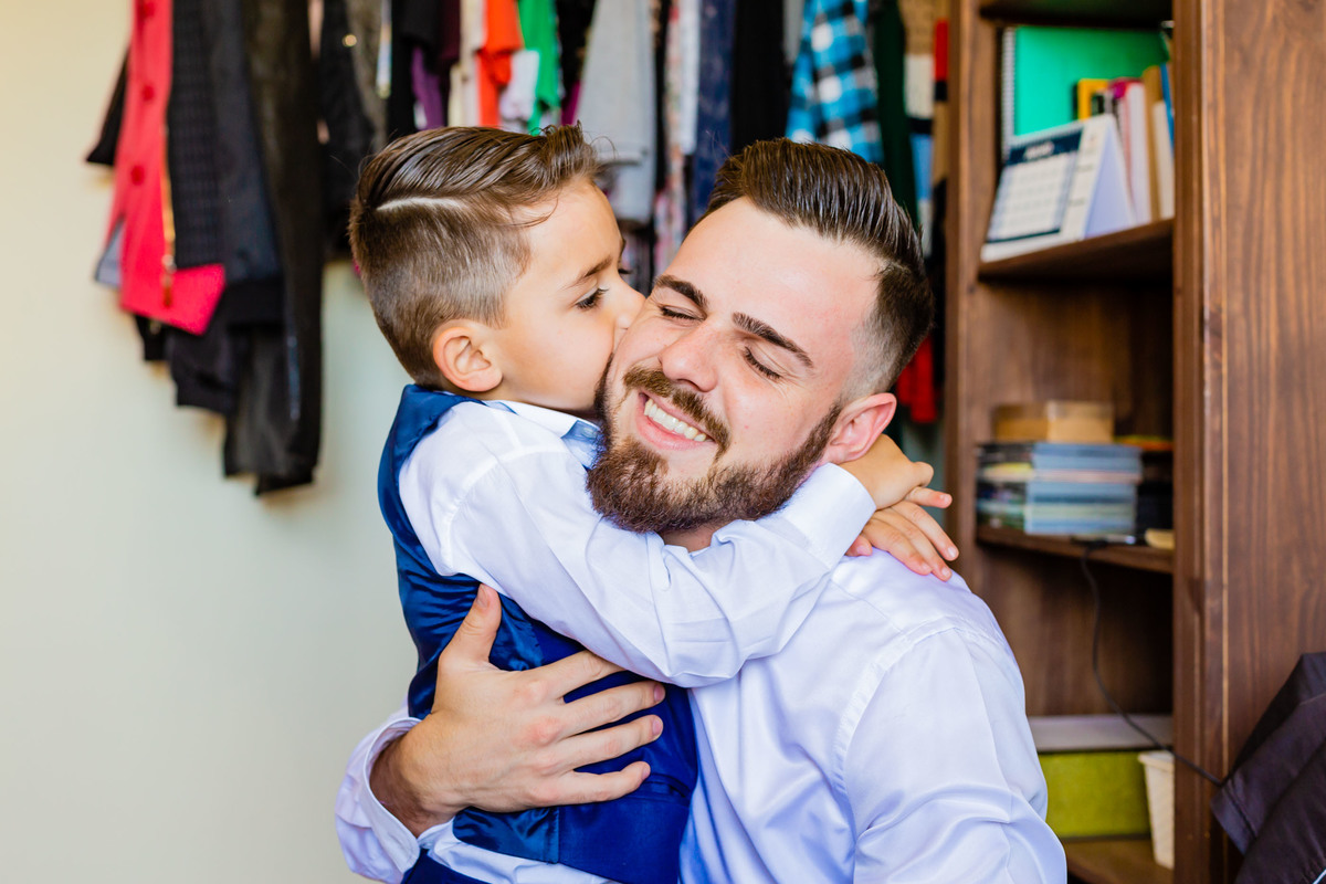 making of do noivo pai e filho terno azul