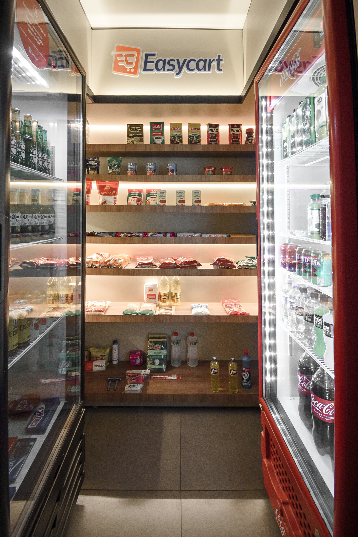 Fotos de apartamento de 27m² em Foz do Iguaçu, disponível para locação no Airbnb.