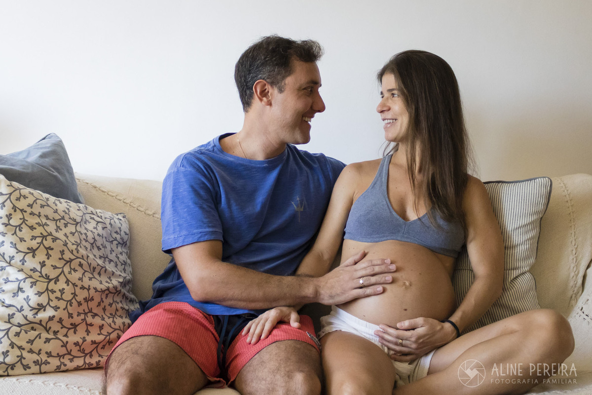 foto do casal que espera um bebé