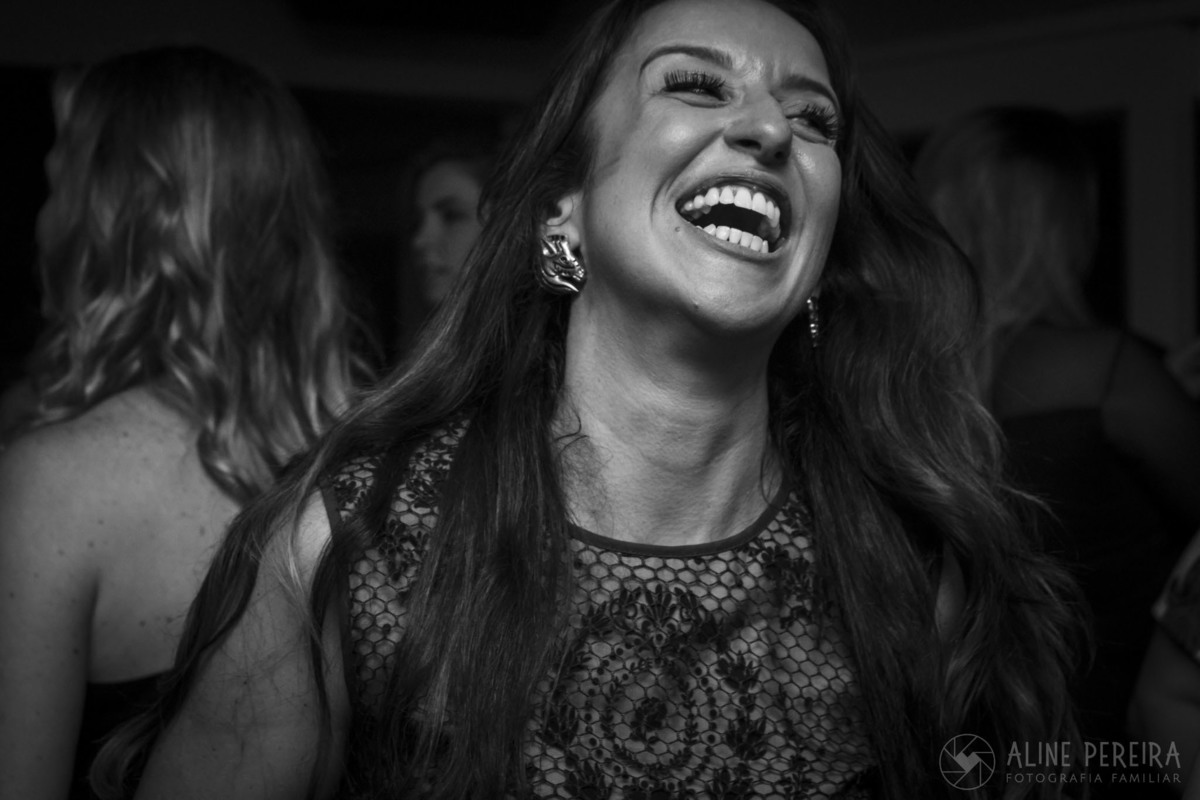 aniversariante dançando no club lounge 