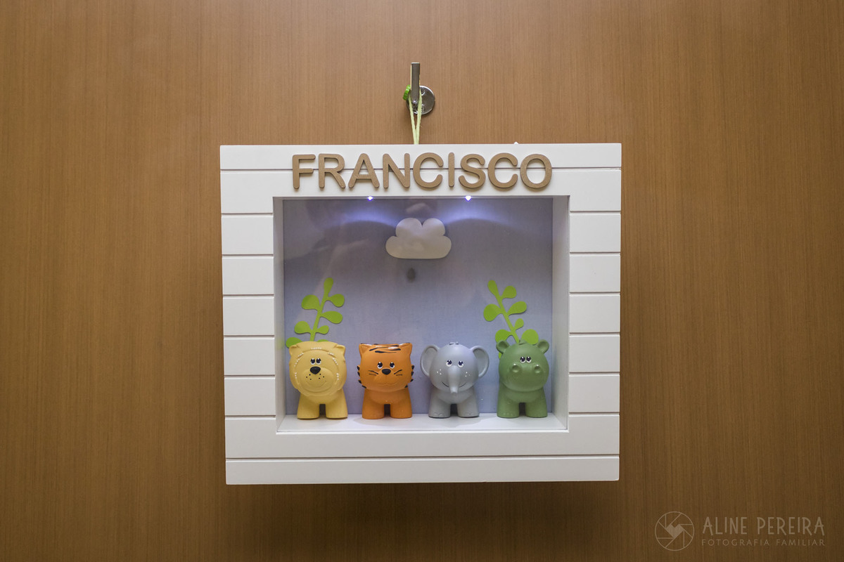 Enfeite de porta de maternidade de bichinhos