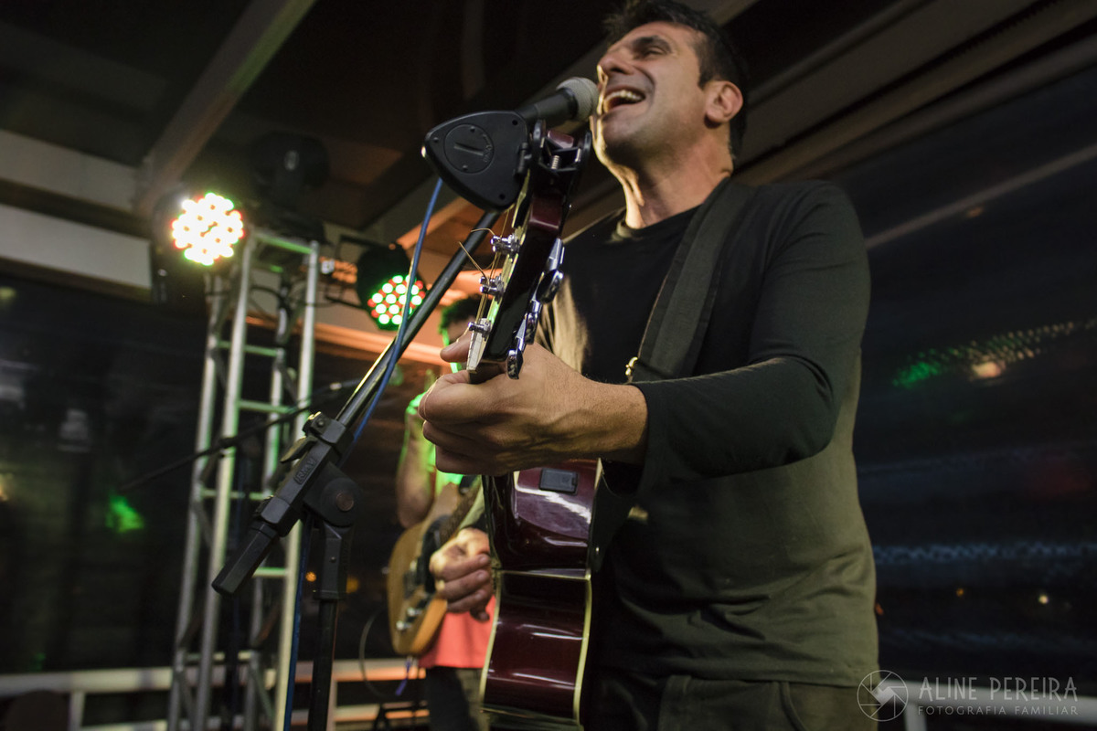 detalhe da banda na festa de 50 anos