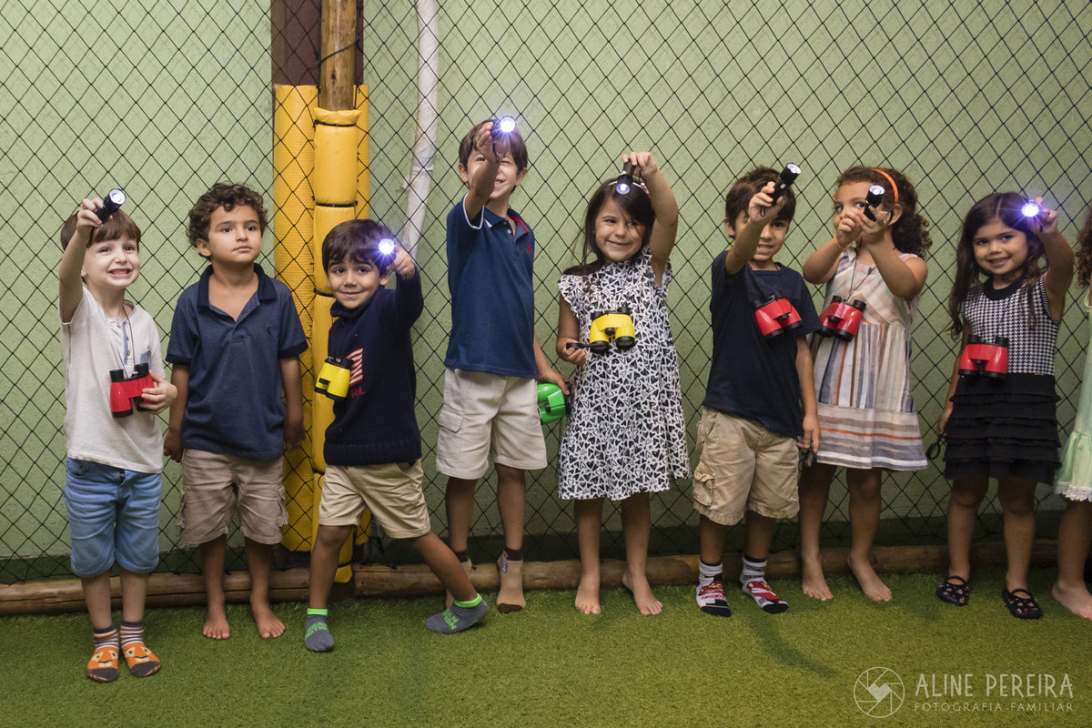 Crianças brincando na festa de aniversário na casa de festas Ecomania em Botafogo
