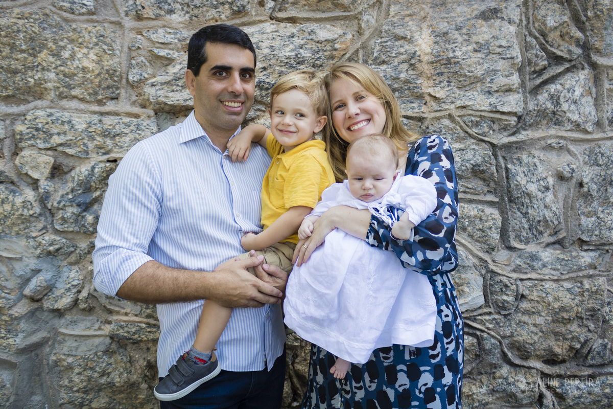 Familia reunida após o batizado