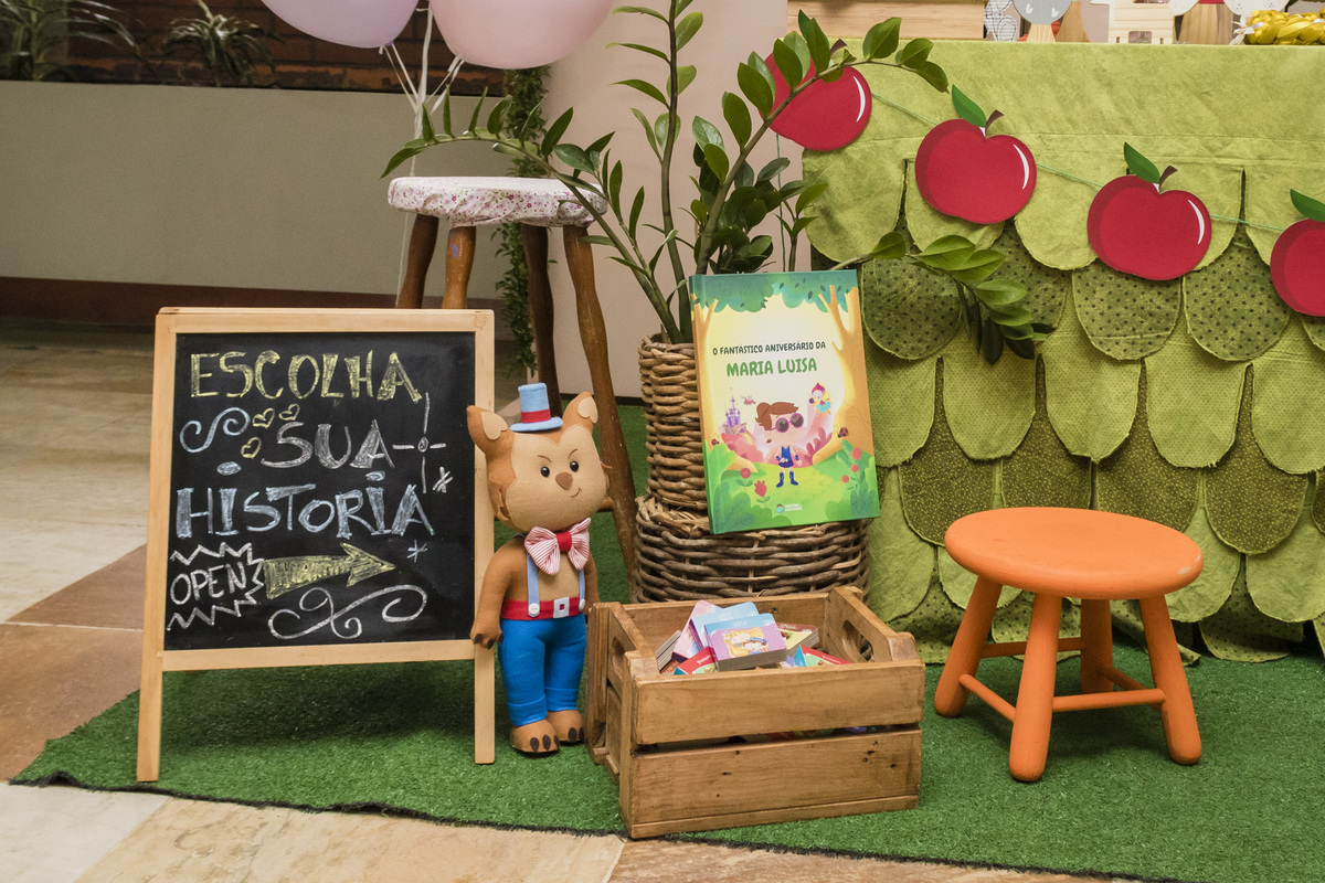 cantinho da leitura na festa de aniversario