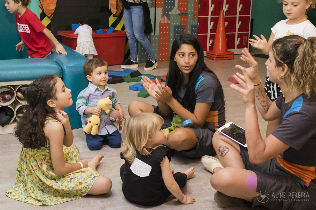 crianças brincando no Animasom do Shopping Leblon