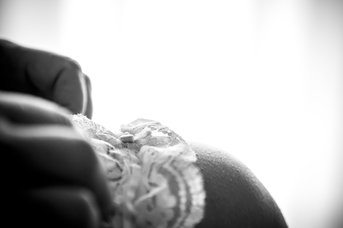 liga da noiva, sessão fotográfica com liga da noiva