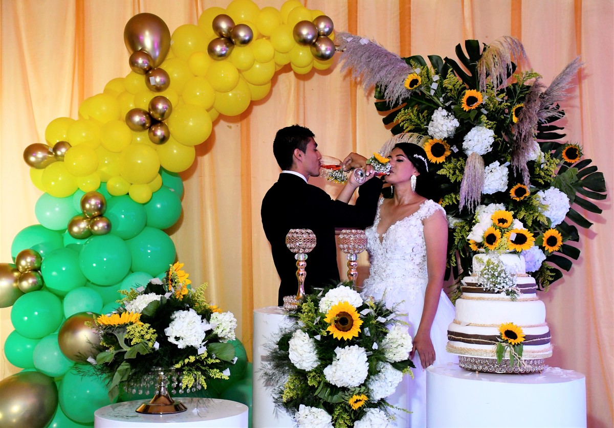 vNuestra Boda - Leonardo & Julieth Paola - 04 /07 /2021