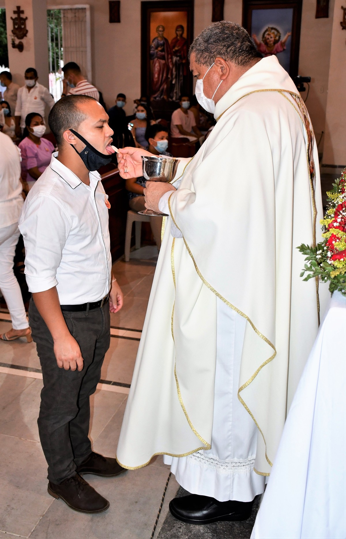 Sacramentos de Iniciación Cristiana - CONFIRMACIÓN  - 12 JUNIO 2021