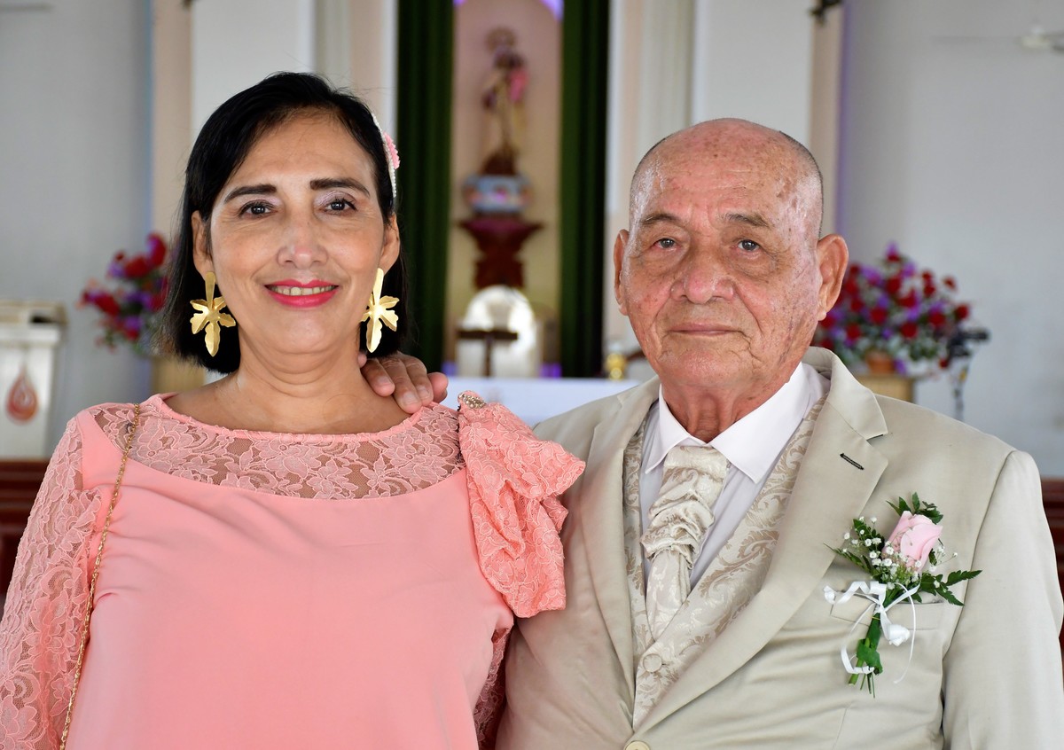 Nuestra Boda 
Héctor Raúl y Rosa Raquel 04/09/2021