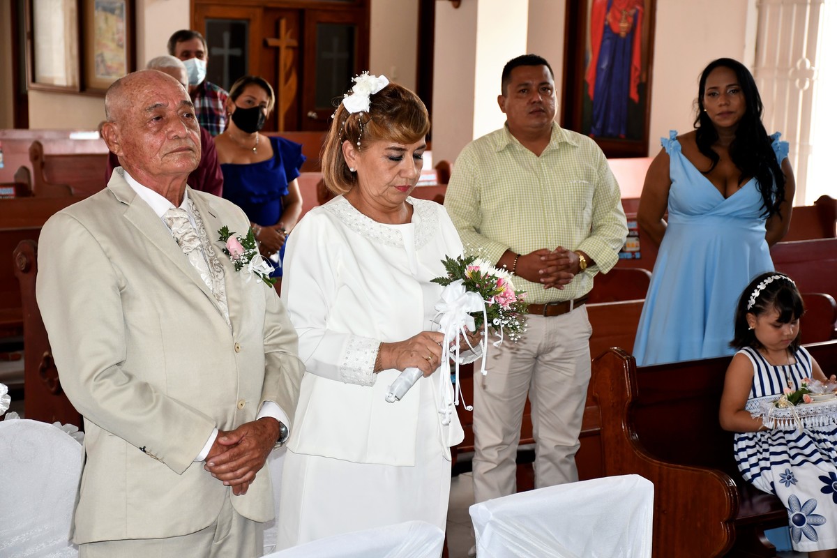 Nuestra Boda 
Héctor Raúl y Rosa Raquel 04/09/2021