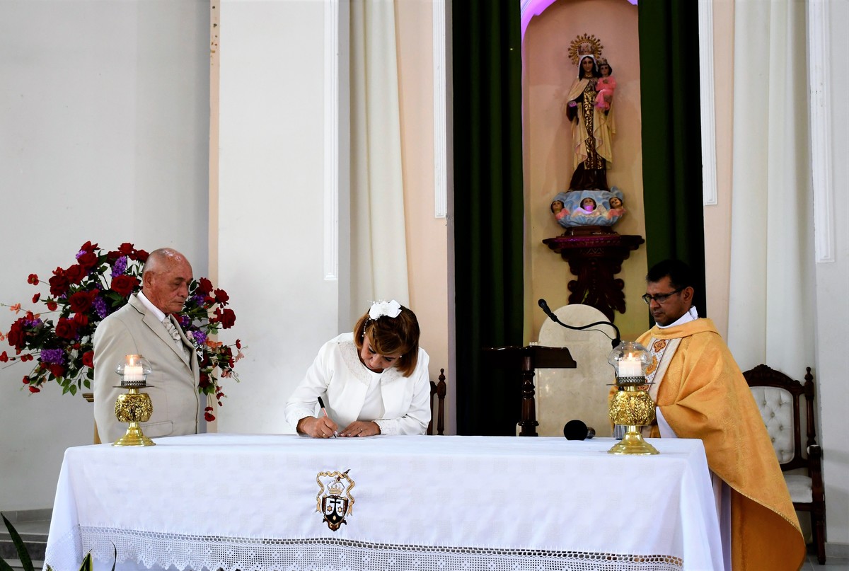 Nuestra Boda 
Héctor Raúl y Rosa Raquel 04/09/2021