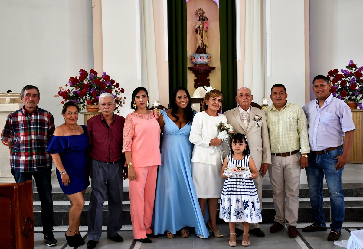 Nuestra Boda 
Héctor Raúl y Rosa Raquel 04/09/2021