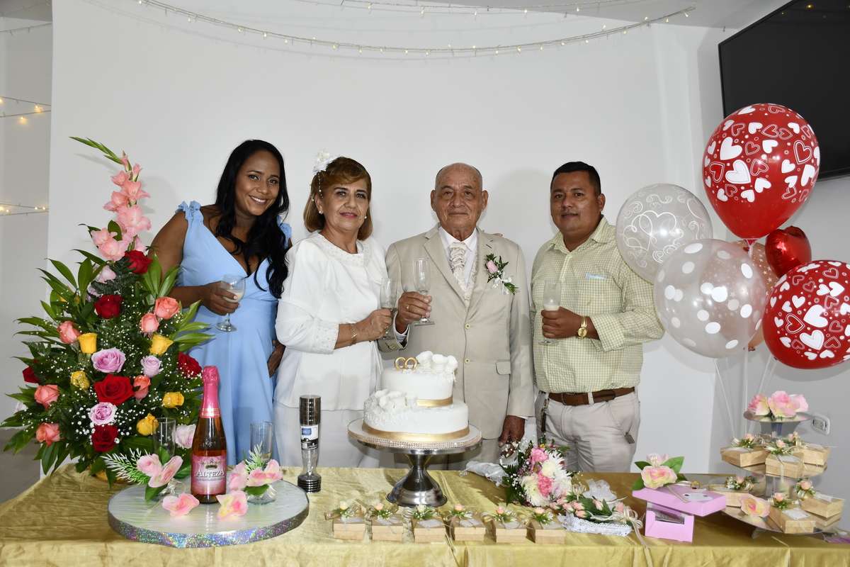 Nuestra Boda 
Héctor Raúl y Rosa Raquel 04/09/2021