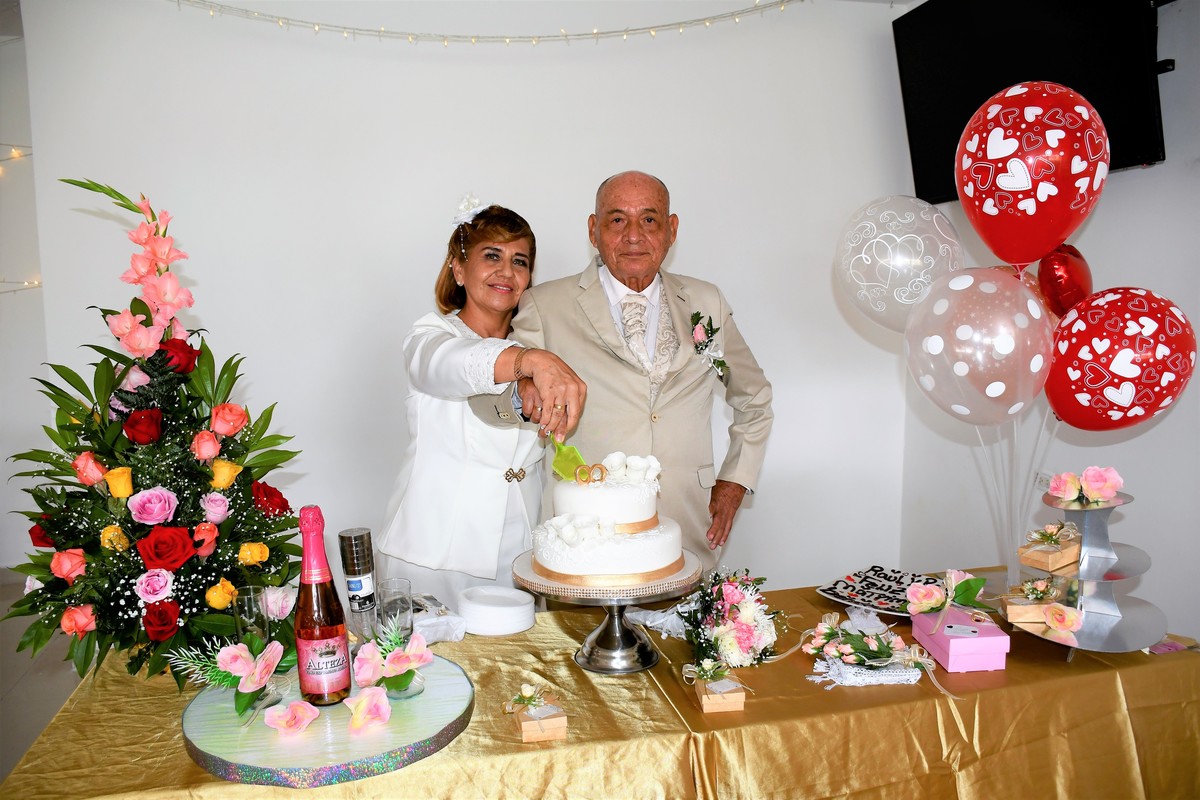 Nuestra Boda 
Héctor Raúl y Rosa Raquel 04/09/2021