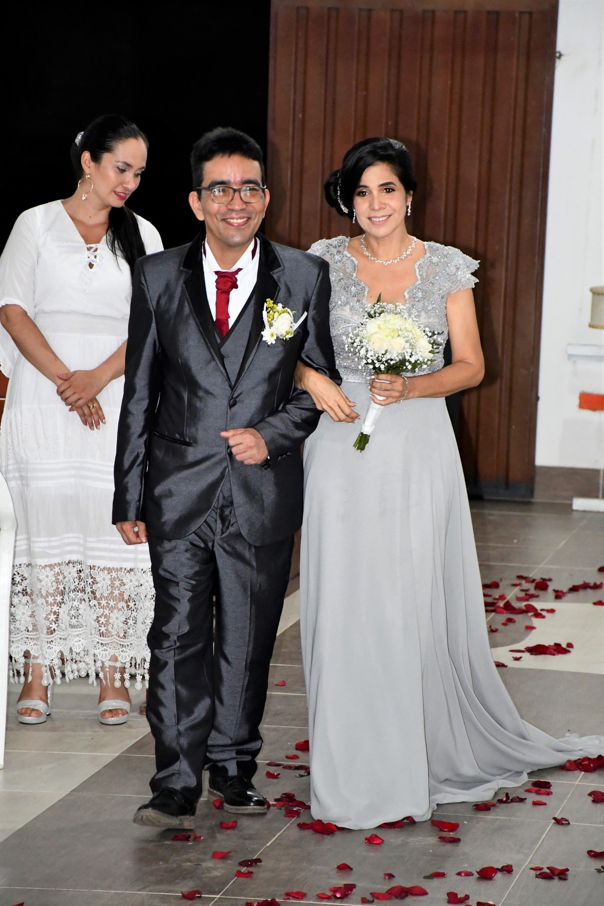 BODAS DE PLATA - 25 AÑOS
William y Luz Dary - 18 Septiembre 2021