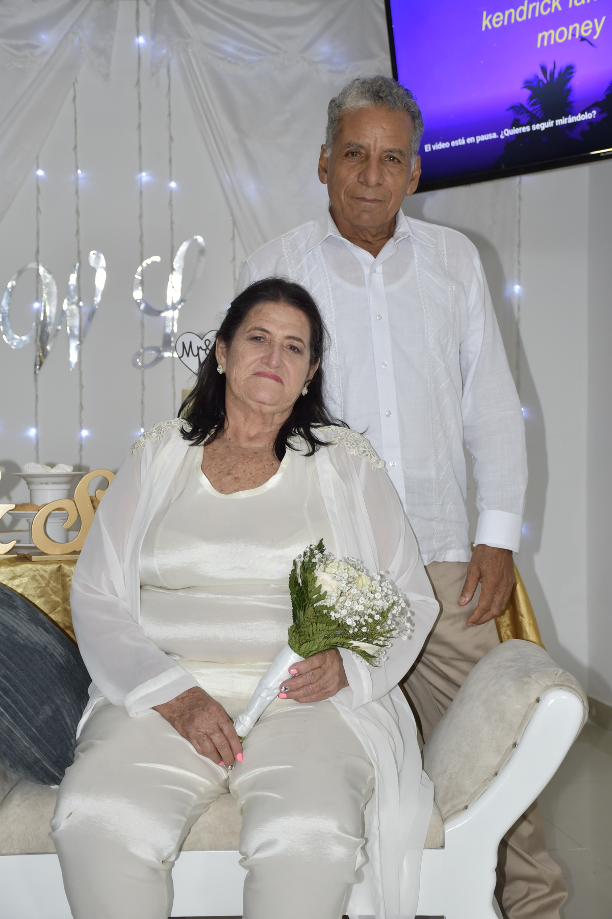 BODAS DE PLATA - 25 AÑOS
William y Luz Dary - 18 Septiembre 2021