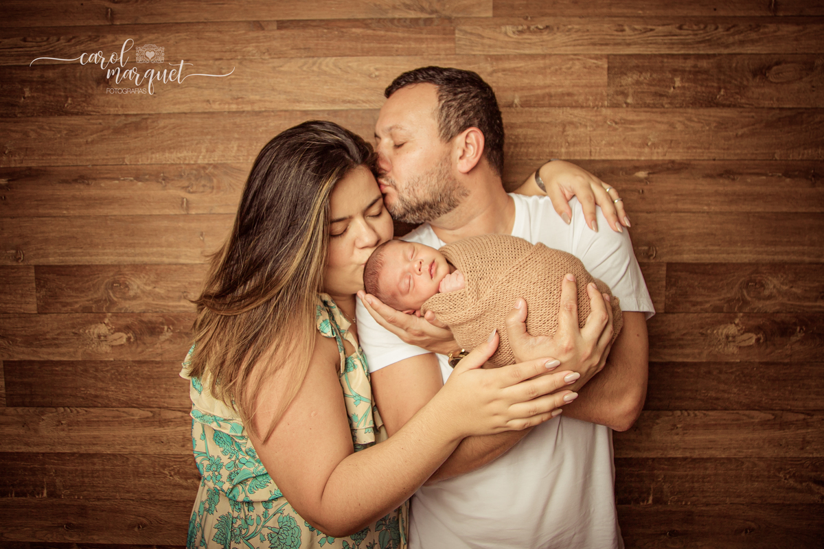 newborn recém nascido fotografia retrato ensaio fotográfico família bebê floresta amigurumi futebol craque botafogo Niterói Itaipu Rio de Janeiro